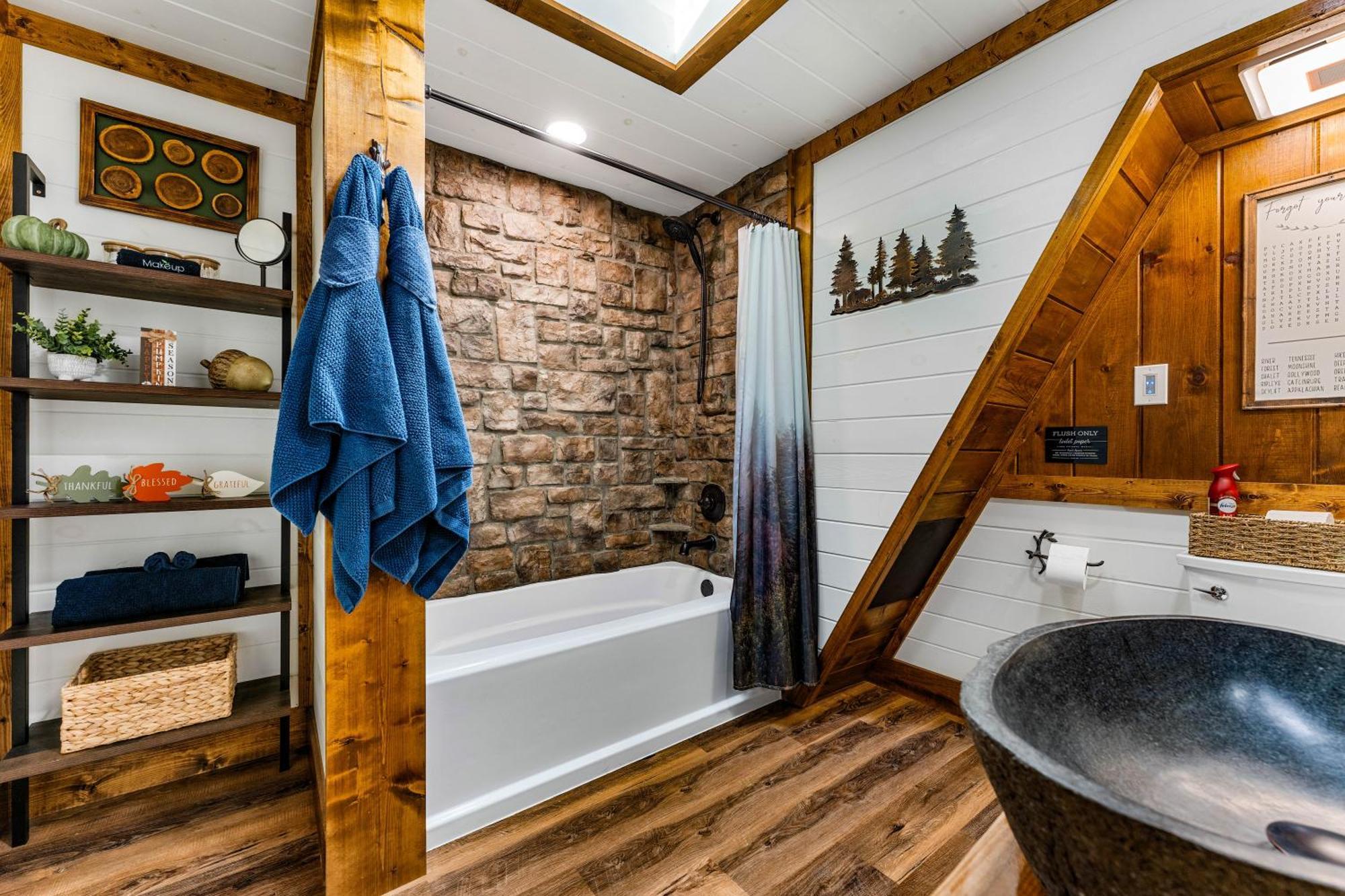 1Mile Downtown, Handicap Ramp, Hot Tub, Game Room Gatlinburg Eksteriør bilde