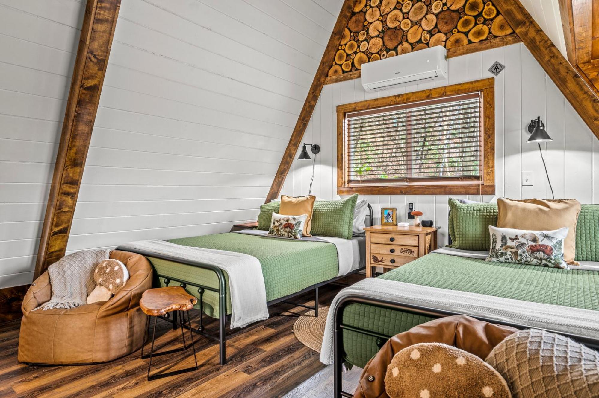 1Mile Downtown, Handicap Ramp, Hot Tub, Game Room Gatlinburg Eksteriør bilde