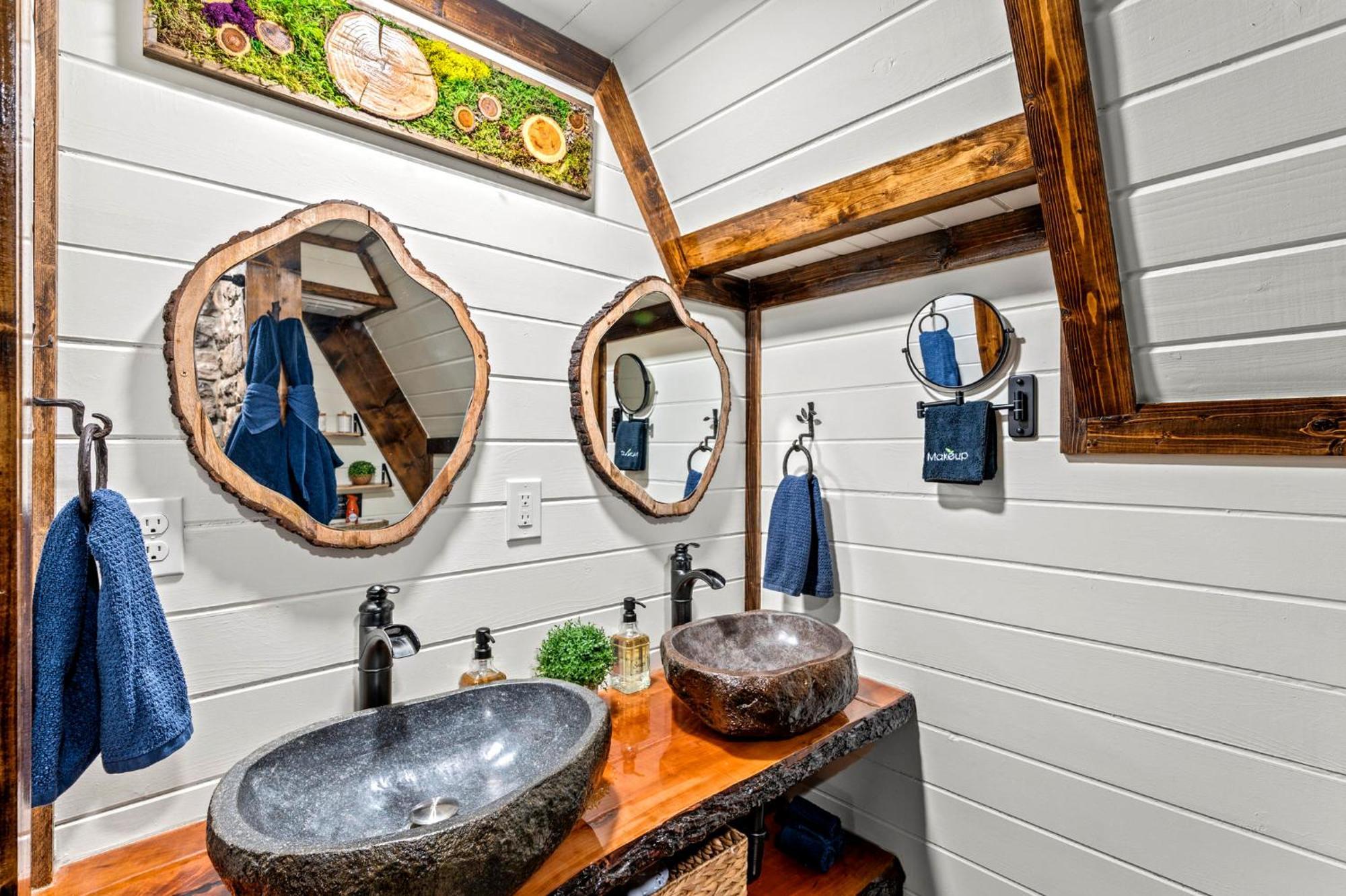 1Mile Downtown, Handicap Ramp, Hot Tub, Game Room Gatlinburg Eksteriør bilde